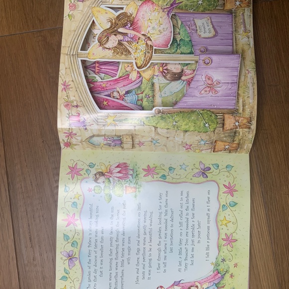 Hard Cover Fairy Palace Party Pop-Up Book - Picture 4 of 5
